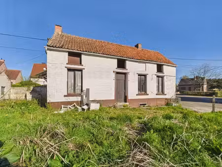 maison 4 façades à rénover = potentiel énorme