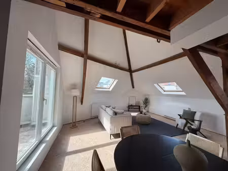 superbe penthouse petit immeuble pas de tva