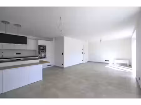 appartement 2ch neuf avec terrasse plein sud  parking & cave