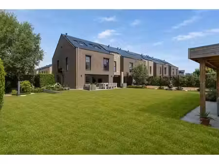 maison clé en main  5 chambres et jardin à vendre à niel