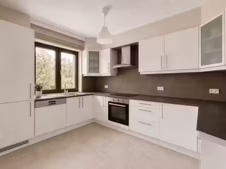 maison à vendre avec terrasse et jardin   waterloo (vbe59669)