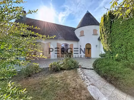 propriété avec jardin - 140 m2 - chalandry-elaire