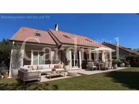 vente maison 8 pièces à noisy-le-roi (78590)  835 000 €