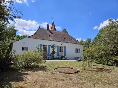vente maison 5 pièces 121 m² pierre-de-bresse (71270)