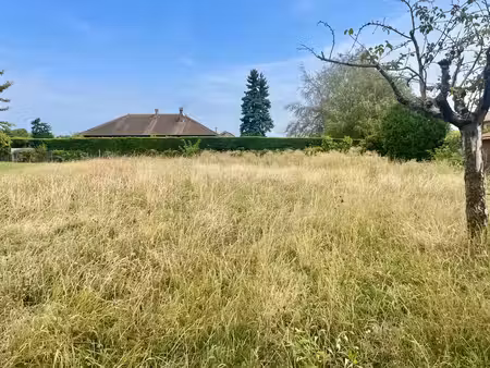 terrain 773 m2 maubec