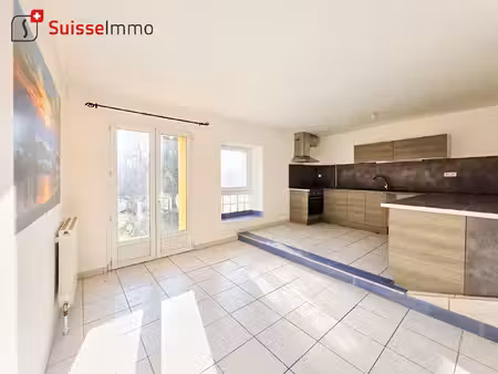 immeuble l isle sur le doubs 9 pièce(s) 186 m2