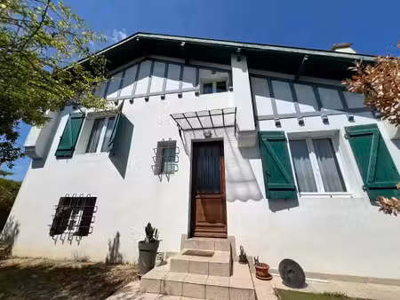 pau quartier recherché buisson - maison de ville de 110m² avec jardin 319m²  garage et par