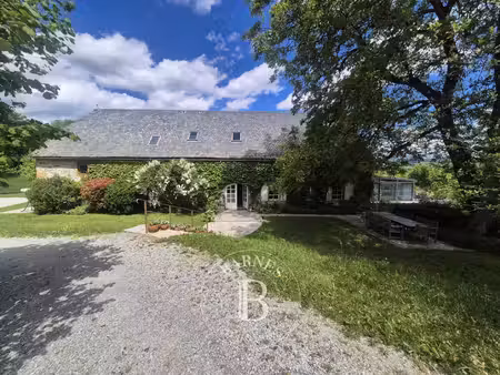 maison de luxe à vendre à trémouille