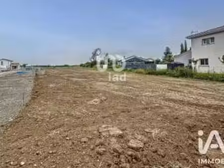 vente terrain à seilh (31840) : à vendre / 426m² seilh