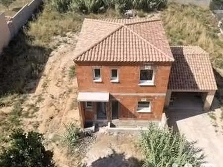 vente terrain à saint-cesaire (30000) : à vendre / 250m² saint-cesaire