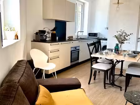 dinard : appartement meublé  calme  lumineux et idéalement situé