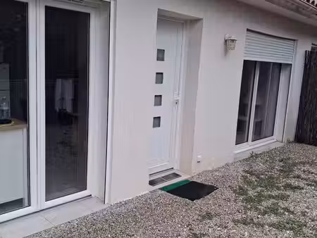 appartement mitoyen meublé à l'année