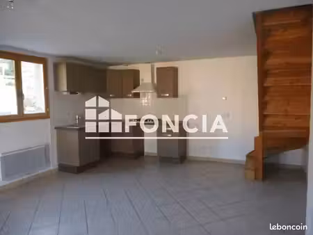 appartement 3 pièces 49 m²