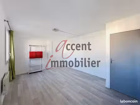 studio 1 pièce 29 m²