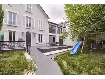 maison de luxe à vendre dans le quartier chedal anglay