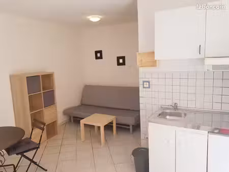 appartement studio meublé