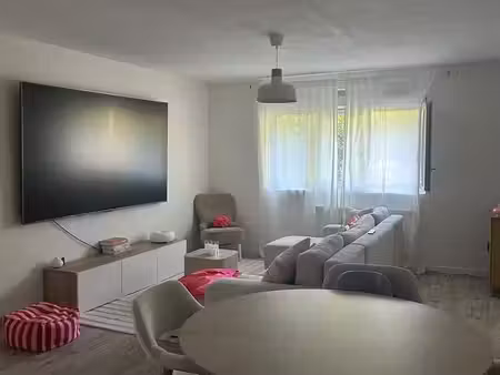 appartement 3 pièces – 65m² – rez-de-chaussée – gex centre