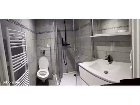 t3 climatisé - double douche