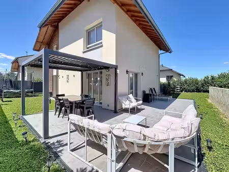 maison de luxe à vendre à montagny-les-lanches