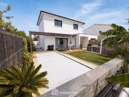 villa de luxe à vendre à saint-drézéry