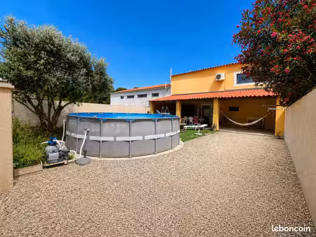 ensemble immobilier habitation + local commercial – saint-mitre-les-remparts