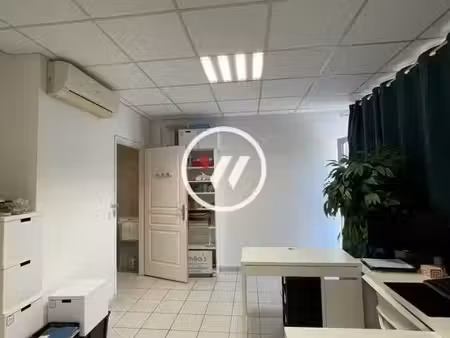 bureaux 38 m²