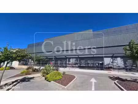 local commercial 1 100 m²