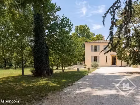 ferme 7 pièces 258 m²