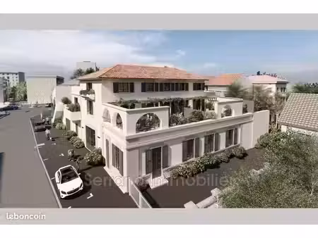 local commercial 81 m² chateaurenard