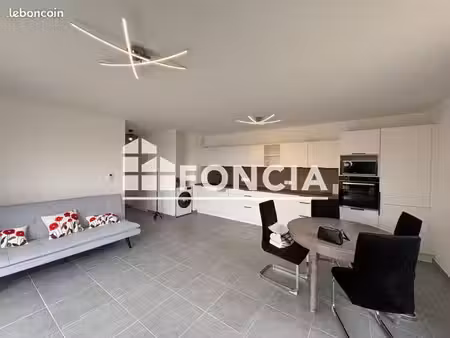appartement 3 pièces 67 m²