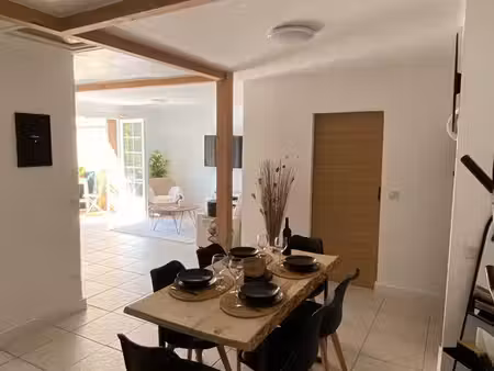 t2 meublé 54m² rénové – charges incluses – lamanon