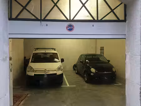 parking à louer
