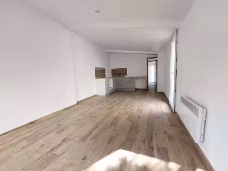 rouen square habitat location