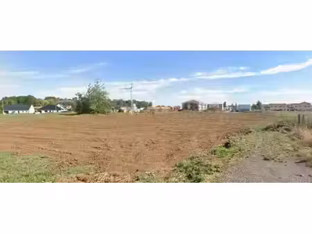 terrain constructible viabilisé à vendre