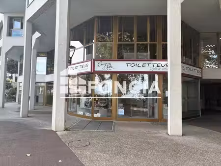 local commercial à louer