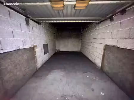 garage/box vaulx en velin