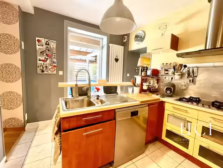 appartement 4 chambres d' avrille