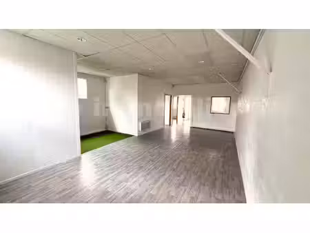local commercial à louer