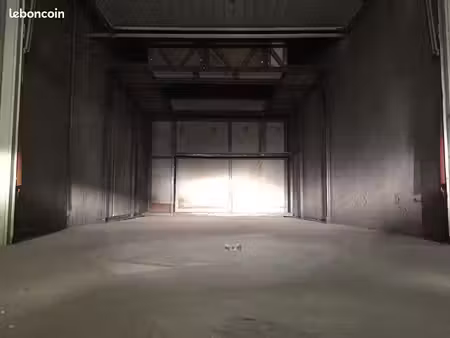garage / box 16m2 avec mezzanine