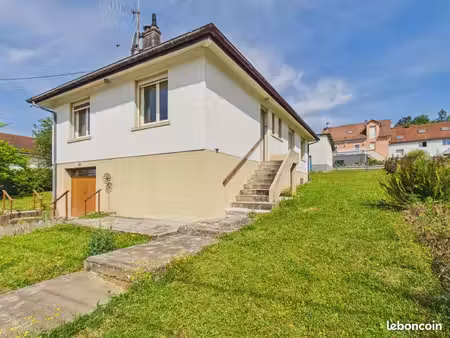 maison 5 pièces 81 m²