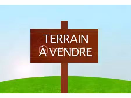 terrain constructible viabilisé à vendre
