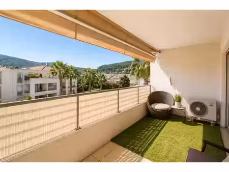vente appartement 3 pièces 62 m² solliès-pont (83210)