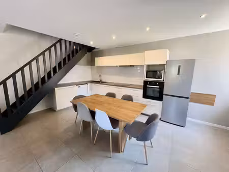 triplex à louer