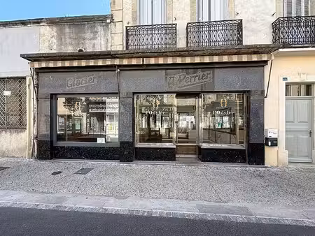 local commercial à vendre