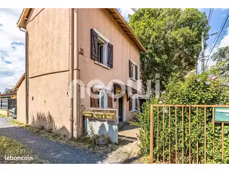 maison de ville 5 pièces 68 m²