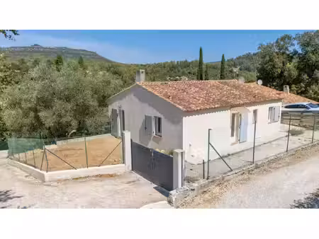 vente maison 4 pièces 91 m² solliès-toucas (83210)