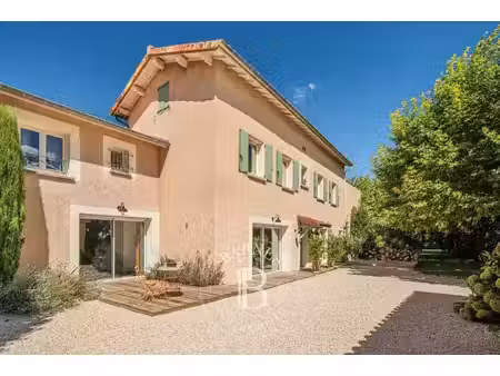 mas à vendre