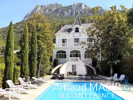 château à vendre