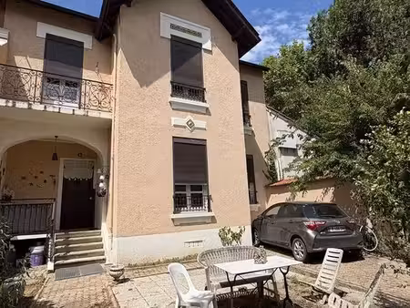 maison 6 pièces 120 m²