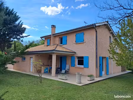 maison 5 pièces 145 m2